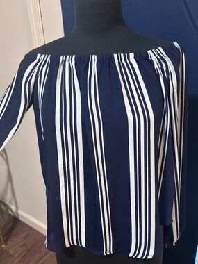 Forever 21 Navy and White Striped Off-Shoulder Blouse